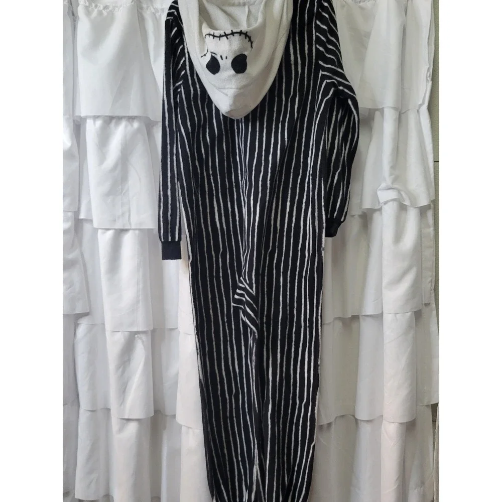 Disney Nightmare Before Christmas Jack Skellington Suit PJs Boys Small 6/7 1928